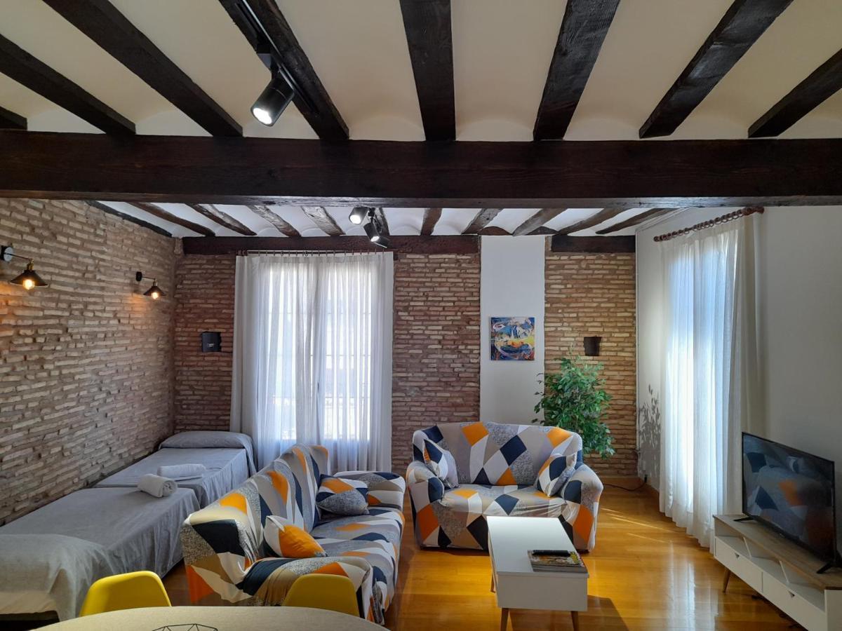 Апартаменты Urban Loft La Galeria Логроньо Экстерьер фото